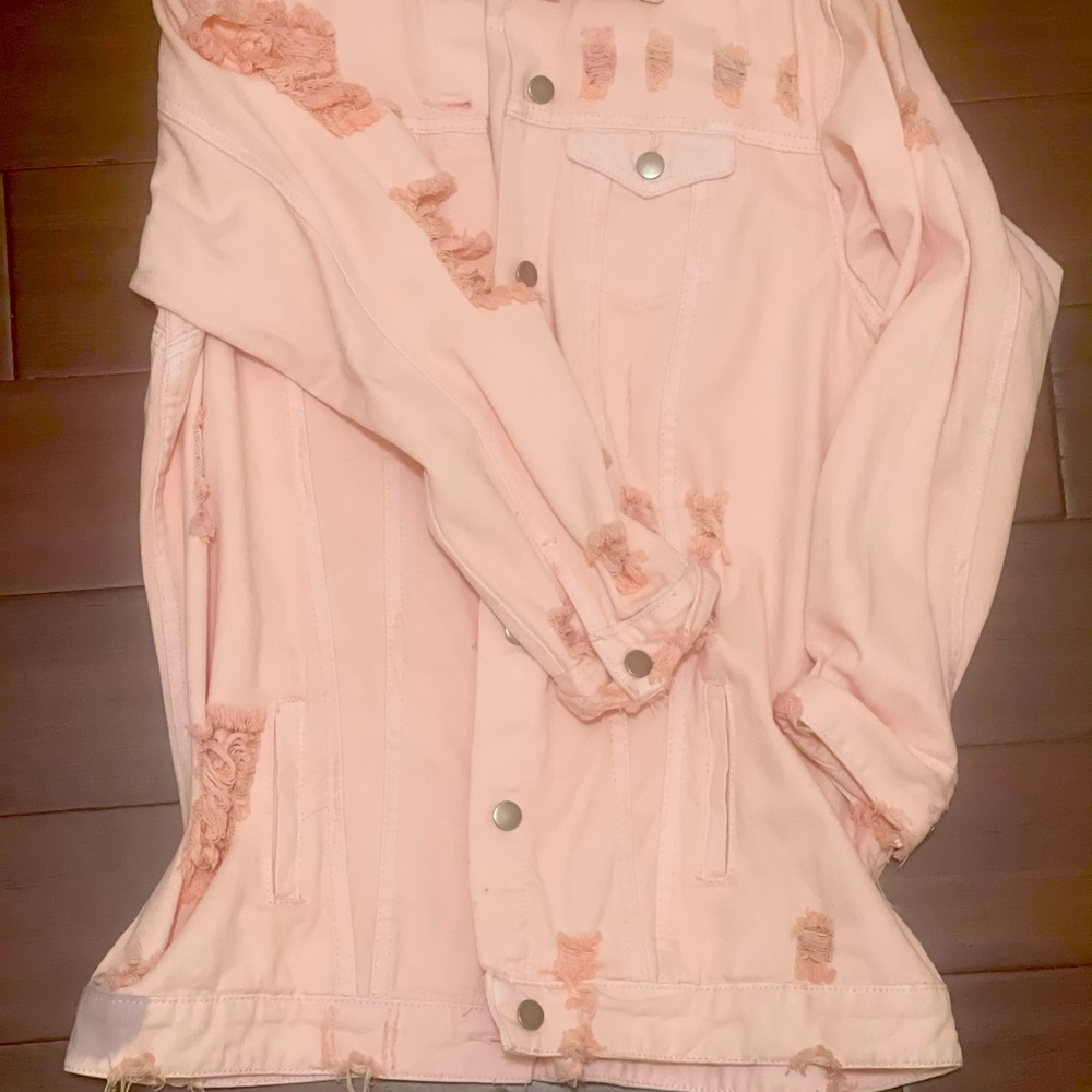 Never worn new oversized bulbs pink jean jacket.